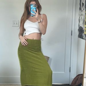 Princess Polly midi skirt in Green, brand new with tags and never worn. Small.